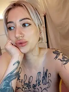 Gina-Lumara's Webcam Show