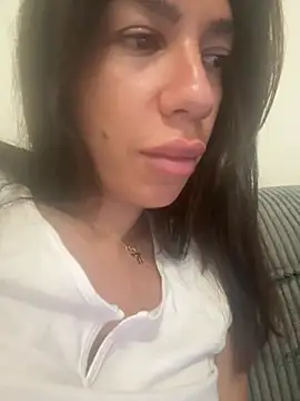 Chatroom XXX en direct de Alexbrune