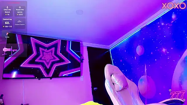 Thalia_girl21 Show Webcam