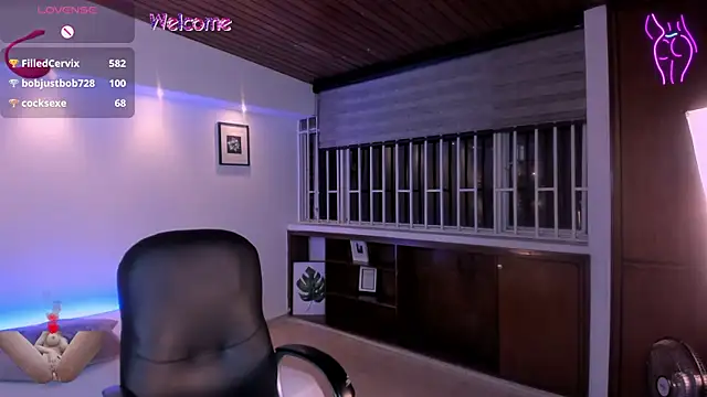 victoria_mooree Adlı Modelin Canlı XXX Sohbeti