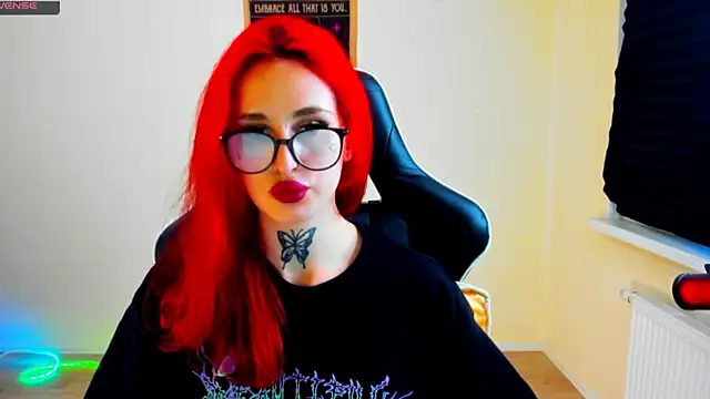 your_tora's Live XXX Chat