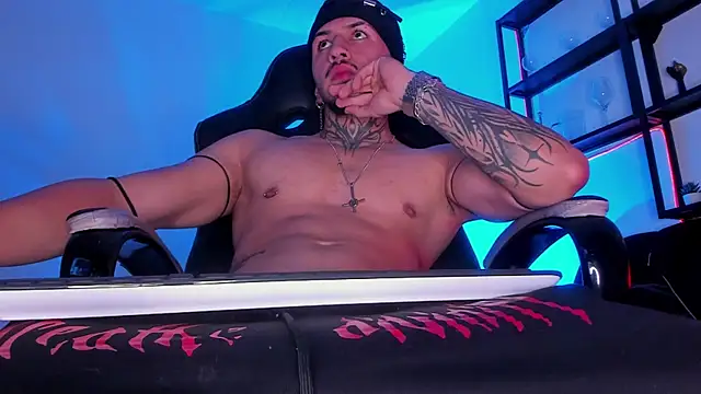 Chat XXX ao vivo de the_beast_master_