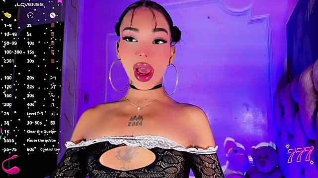 Онлайн чат XXX Mia_Castro_xx