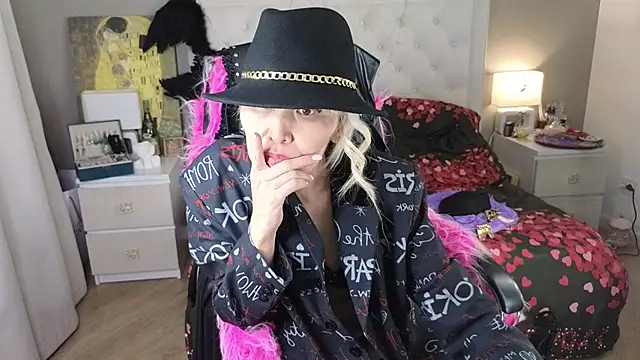 RoxalanaStar 라이브 XXX 채팅