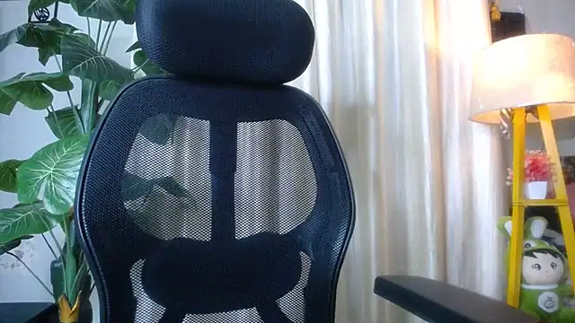 kiara_1122's Webcam Show