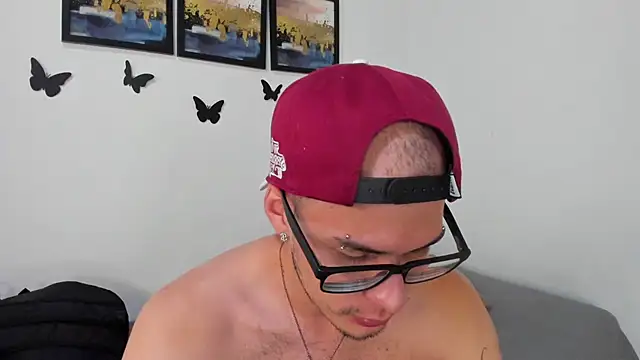 Chat +18 de Vlad__night ao vivo