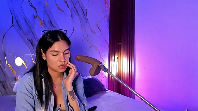 Emmiicute Live XXX-Chat