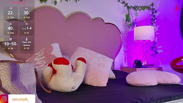 AriaCush Adlı Modelin Canlı XXX Sohbeti