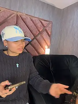 ian_mathias_ live XXX chat