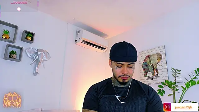 دردشة JordanSmiith_ الجنسية المباشرة