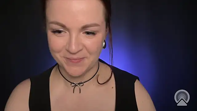 Chat +18 de Mireliaga ao vivo