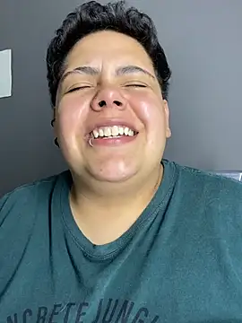 Hailey_Curvy's Live XXX Chat