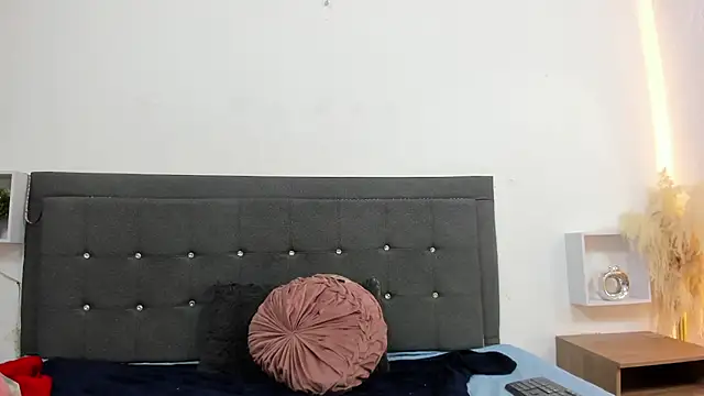 Lil_Aurora_'s Live XXX Chat