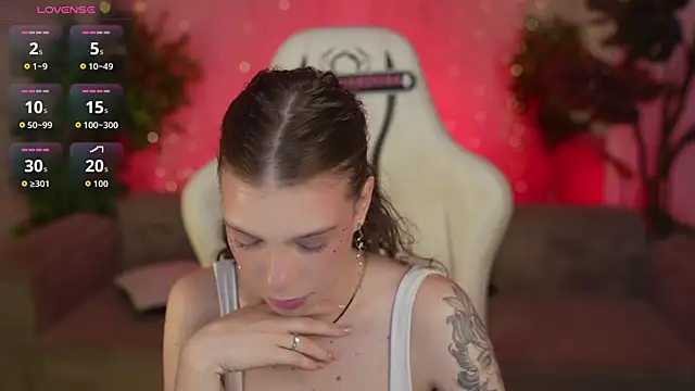 Suzan_Mayer – Naživo XXX chat
