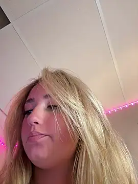 Sammybbxx's Live XXX Chat