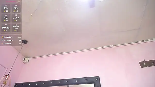 Chat +18 de danna7cute ao vivo