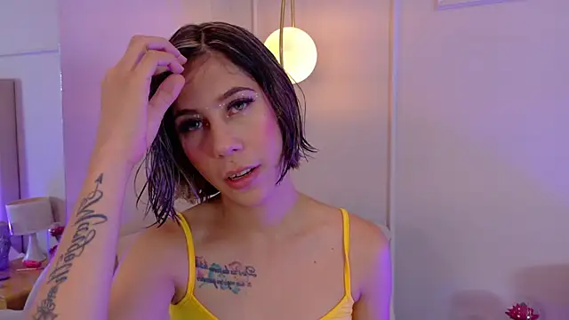 Chat XXX ao vivo de ZoeyPetit