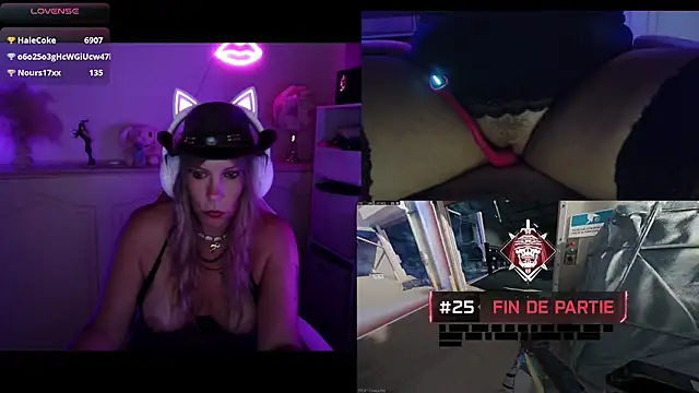 Angie-night live XXX chat