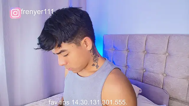 צ'אט XXX בשידור חי של kiing_azahell