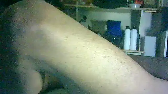 Chat XXX en directo de CR3M3_FIR3