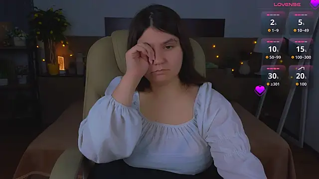 Viola__Shy live XXX chat