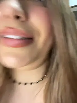 Doce_Giovanna live XXX chat