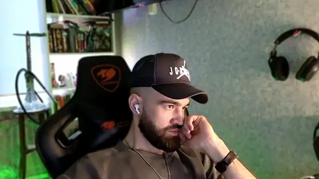 _Serious_Man – Naživo XXX chat