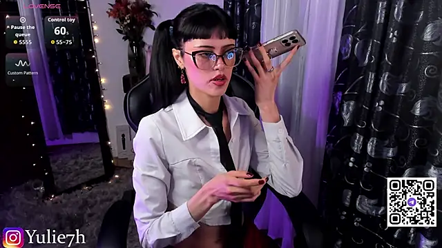 دردشة _Jessy_Moon_ الجنسية المباشرة