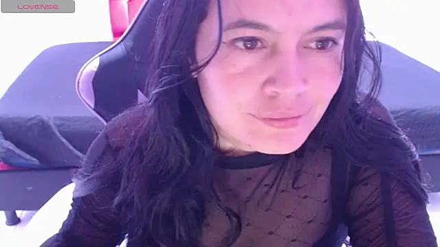 Chat +18 de cristal1609 ao vivo
