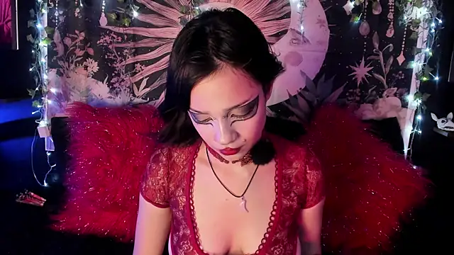 Chat +18 de LaxiViolet ao vivo