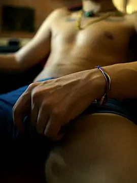 AlphaMasterXxx live XXX chat