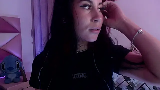 دردشة Minami_Nakamura الجنسية المباشرة