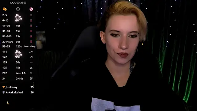 _Shadow_devil__'s Live XXX Chat