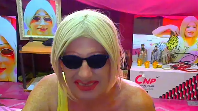 Chat +18 de horni4luv ao vivo