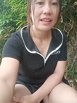 XXX chat uživo modela obhd87