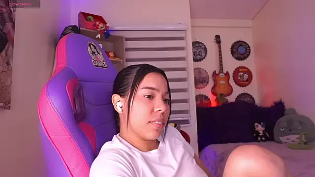Czat XXX na żywo – madelyn_rose_
