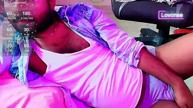 SilverShade3 Live XXX-chat
