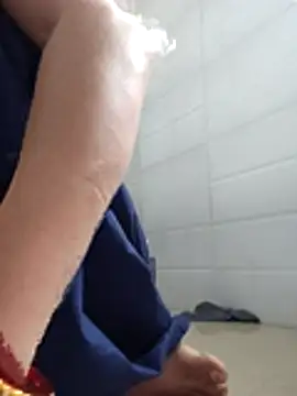 XXX chat uživo modela Vivicaa