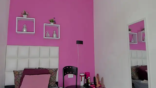 Alanna_hot3 Live XXX-Chat