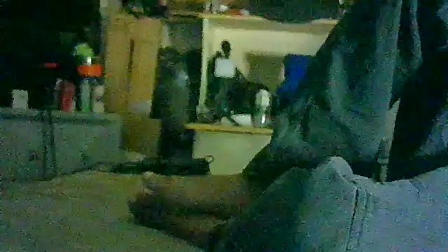Živý XXX chat CR3M3_FIR3
