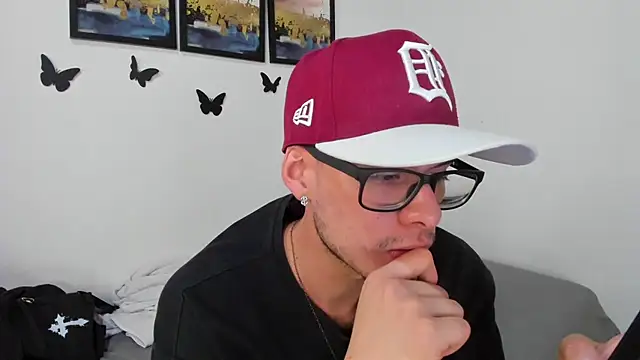 Chatroom XXX en direct de Vlad__night