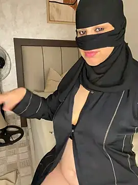 Chat +18 de LayLa_angel ao vivo