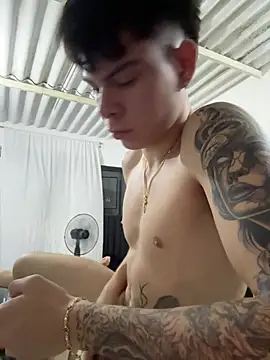 Handsome_boys69's Live XXX Chat