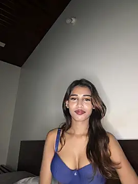 STRIP_GLOW – Live XXX-chat