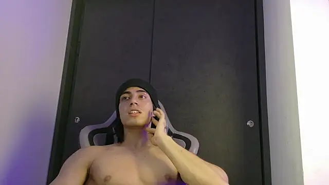 eren_jeager Pertunjukan Webcam