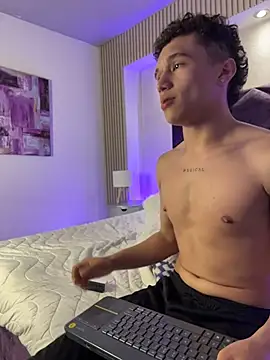 Dominik_Souza Chat XXX in diretta