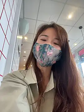 kiss_loo's Live XXX Chat
