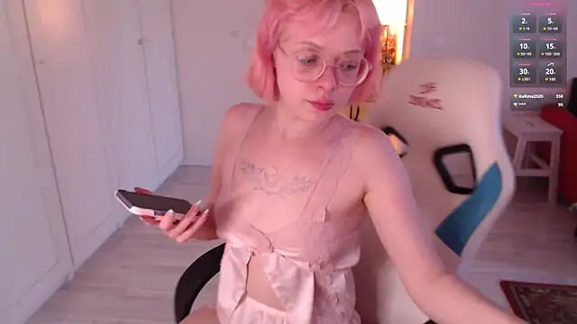 Czat XXX na żywo – KatieMelone