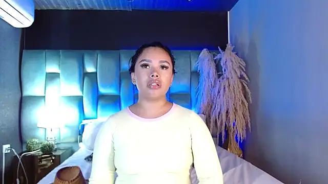 MarianaGarciaa__'s Live XXX Chat