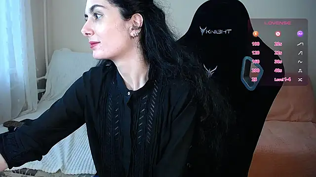 צ'אט XXX בשידור חי של The_Blacksphinxxx
